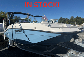 2027 Starcraft SVX 191 Solid Blue Mist Boat